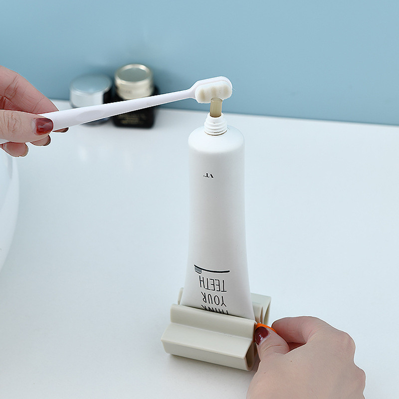 Plastična tuba paste za zube Cjedilo za uštedu kreme za čišćenje Cjedilice Lazy Dozator paste za zube Kućni kupaonski pribor