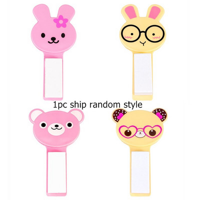 Animacinių filmų tualeto dangčio pakėlimo rankena apverčiama rankena nuo nešvarumų sanitarinė uždaroji tualeto sėdynės dangčio pakeliama rankena, skirta kelionei namo vonios kambario įrankiui