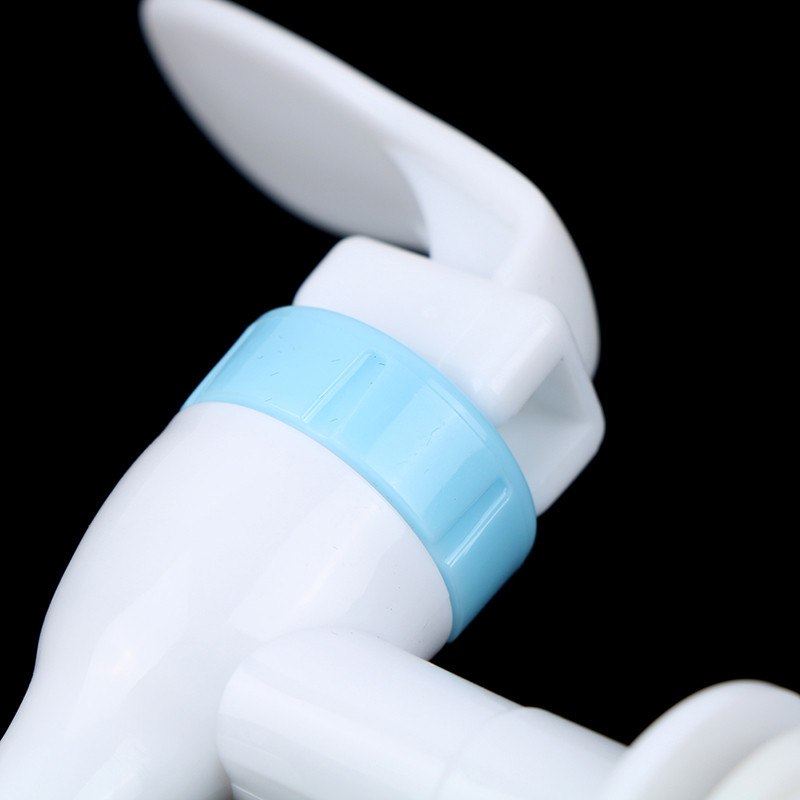 Univerzalna veličina Push Tip Plastični dozator hladne vode Slavina Zamjena Novo