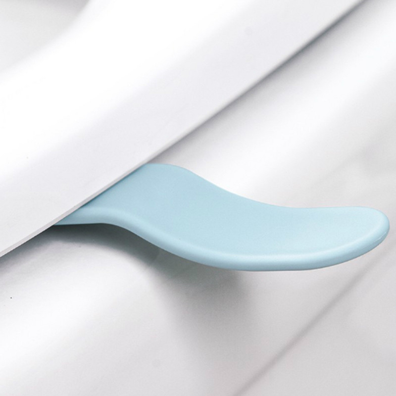 Plastikust määrdumisvastane WC-istme kate Tõstja istmekatte kaane käepideme kleebis tõsteseade reisimiseks koju Vannitoa tarvikud