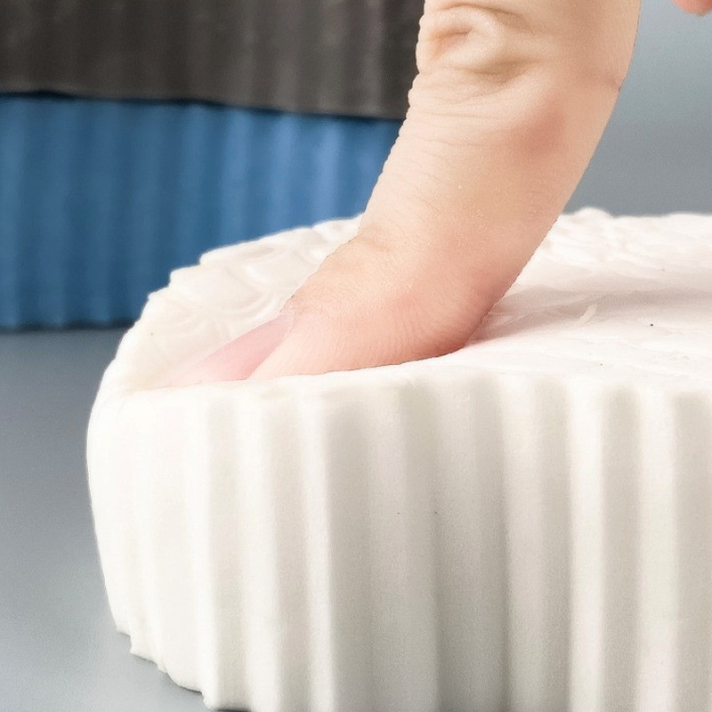 Nova mekana spužva za kupanje Masažer za piling Čarobna spužva Četka za tuširanje Sredstvo za čišćenje kože tijela Alat za uklanjanje mrtve kože