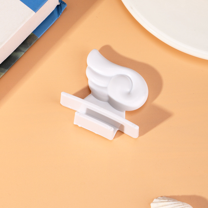 Bijela crtana krila Prijenosni podizač WC sjedala Uređaj za podizanje kupaonskih WC-a za glavu ladice Polica s užetom Kućanski pribor