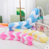 1 tk seljarihm pesurihm vann dušipulgad Võrgusilmaga kooriv pehme loofah hari Juhusliku värvi puhvvarras guante exfoliante