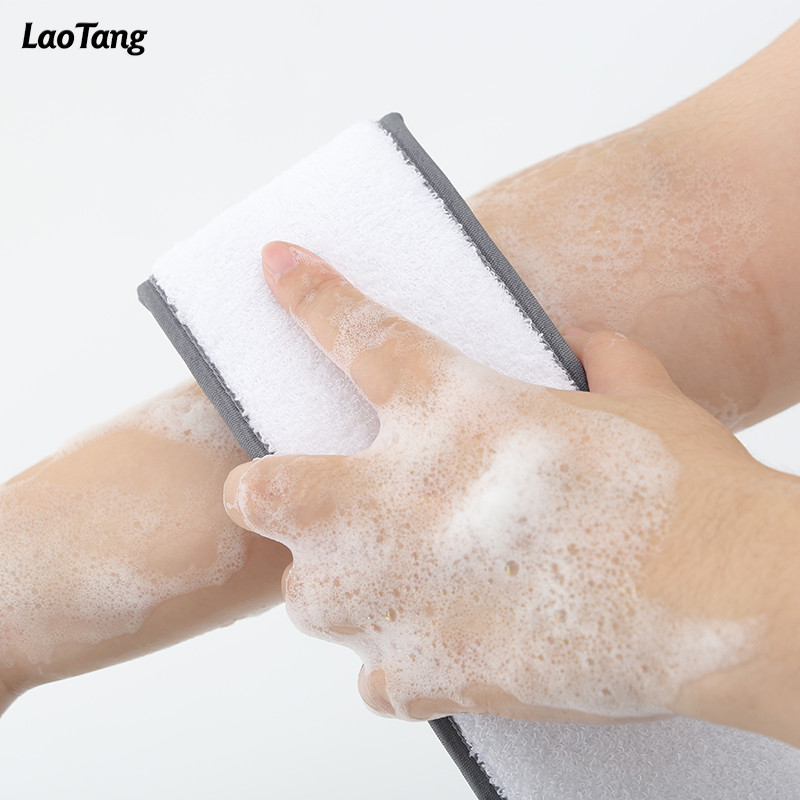 Divpusējs pīlings ķermeņa skruberis muguras tīrīšanas mazgāšanas lupatiņa mīksta birste vannas dušas pīlingam uz augu bāzes