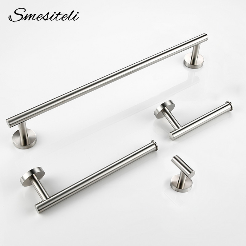 Šlifuoto aukso vonios aksesuarų rinkinys 4 dalių techninės įrangos rinkinys, montuojamas ant sienos tualetinio popieriaus ritinėlio laikiklis lentyna rankšluosčių laikiklis, chalato kabykla