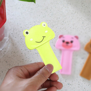 Spalvingas šiltas, minkštas, plaunamas tualeto sėdynės užvalkalo kilimėlio rinkinys namų dekoravimui.