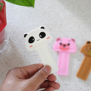 Spalvingas šiltas, minkštas, plaunamas tualeto sėdynės užvalkalo kilimėlio rinkinys namų dekoravimui.