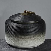 urna mājdzīvnieku nāve mājas apbedīšana cērtuves pelni memoriāls kaķis suns paradīze dzīvnieks likts mājās zārks keramikas kremēšana