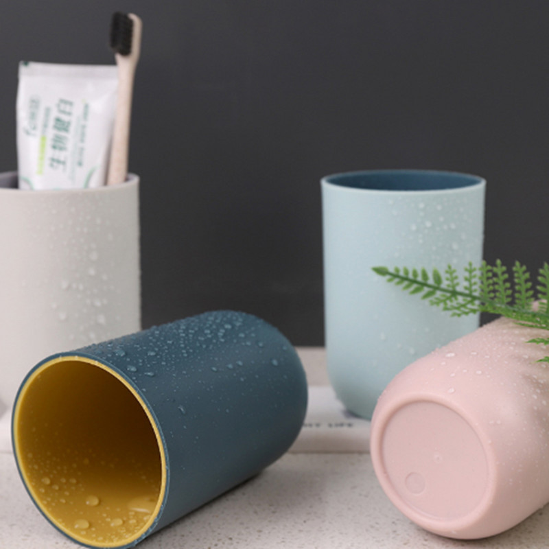 Vienkāršs Ziemeļvalstu ceļojumu pārnēsājams zobu birstes krūze vannas istabai plastmasas zobu birstes turētājs Glabāšanas organizatora krūze vannas istabas komplekti vannas istabai