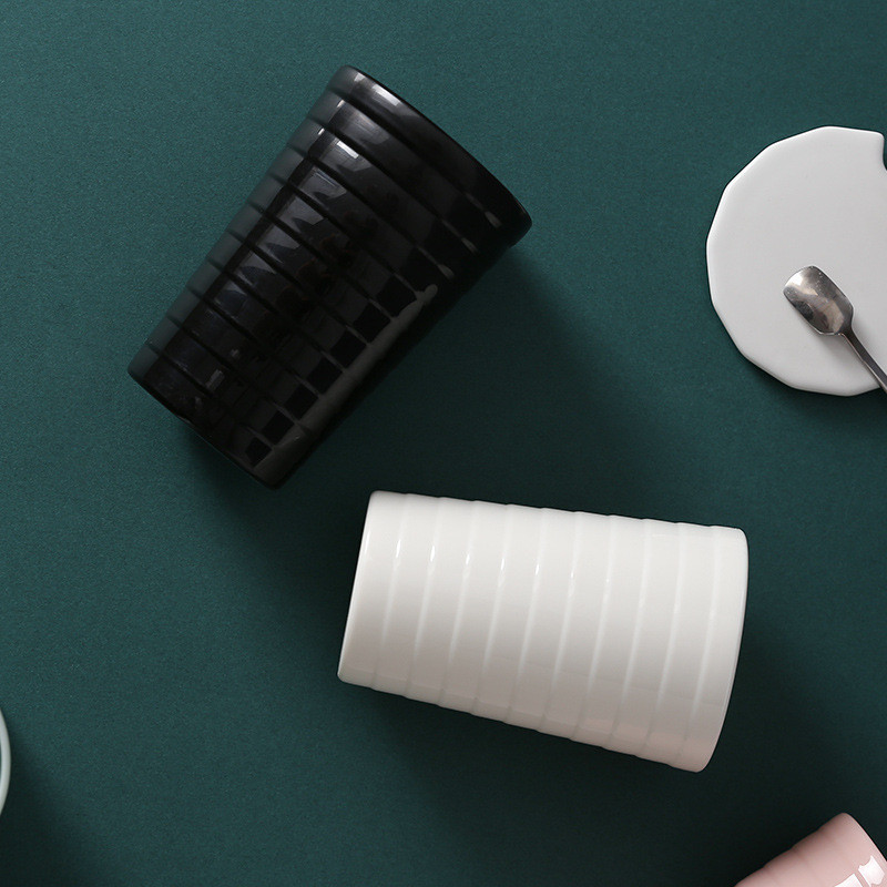 Radoša spirālveida mazgāšanas krūze Mājsaimniecības plastmasas pāris vienkāršai tīrīšanai