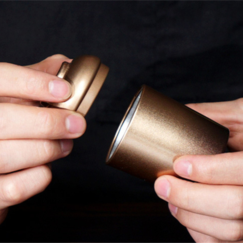 Urna Suņiem Kaķiem Putniem Mājdzīvnieku piemiņas zīme Dzelzs kremēšana Pelni Atverami pelnu turētājs Mazie dzīvnieki Pele Truši Zivis bēru zārks