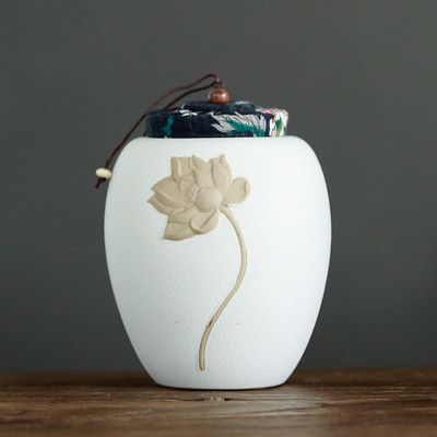 Lieli keramikas pelni Urnas turētājs Piemiņas pelnu lādītes Urnas Kremēšana Cilvēkam Mājdzīvnieka piemiņa Aizzīmogota piemiņa Suvenīri bēru dāvana