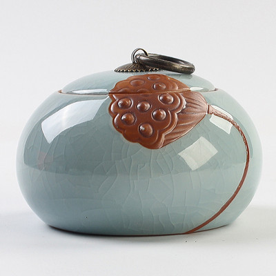 Ar rokām darināta keramikas mājdzīvnieku urna maziem suņiem kaķiem trušiem maziem dzīvniekiem piemiņas zīme kremēšana pelni bēru urna.