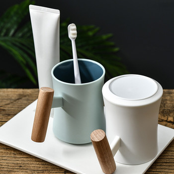 1PC Пластмасови чаши за измиване на устата с дървена дръжка Хотелска домашна чаша за вода Държач за четки за зъби Аксесоари за баня Чаши за вода за уста