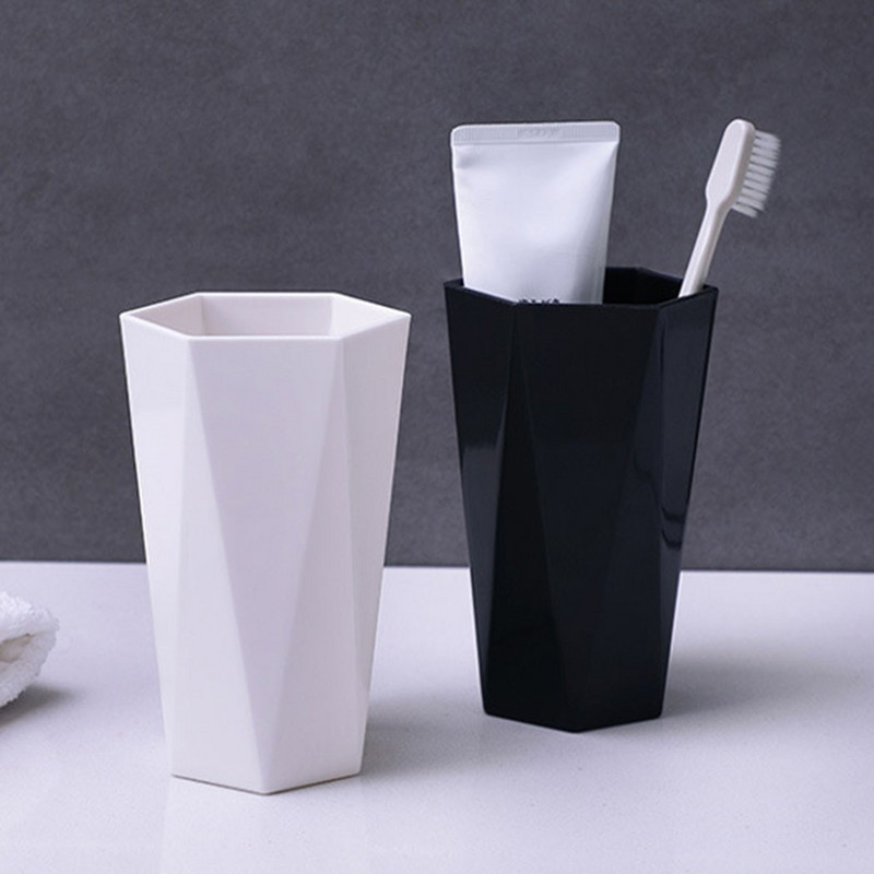 Pagrindinis puslapis Creative Paprastas cilindrinis dantų valymo puodelis Moteriška pora Deimantinis nešiojamasis burnos skalavimo skystis Dantų šepetėlio puodelis Vonios kambario priedai