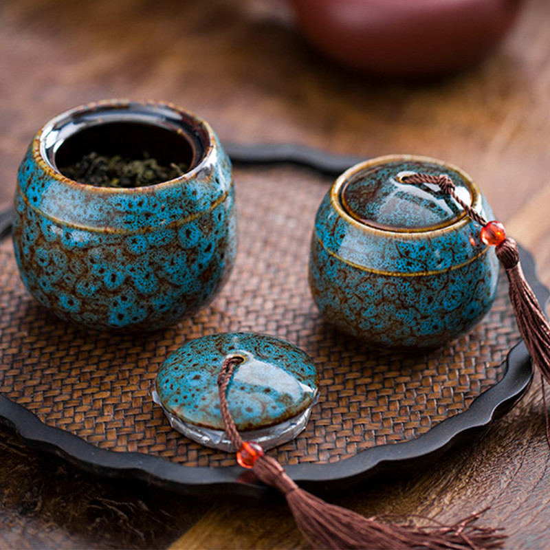 Krāsu mājdzīvnieku keramikas tvertne piemiņas lolojumdzīvnieku urnas zīmoga pods Liels piemiņas zārks Porcelāna burka Mājdzīvnieku pelnu glabāšana Piemiņas apbedīšanas turētājs