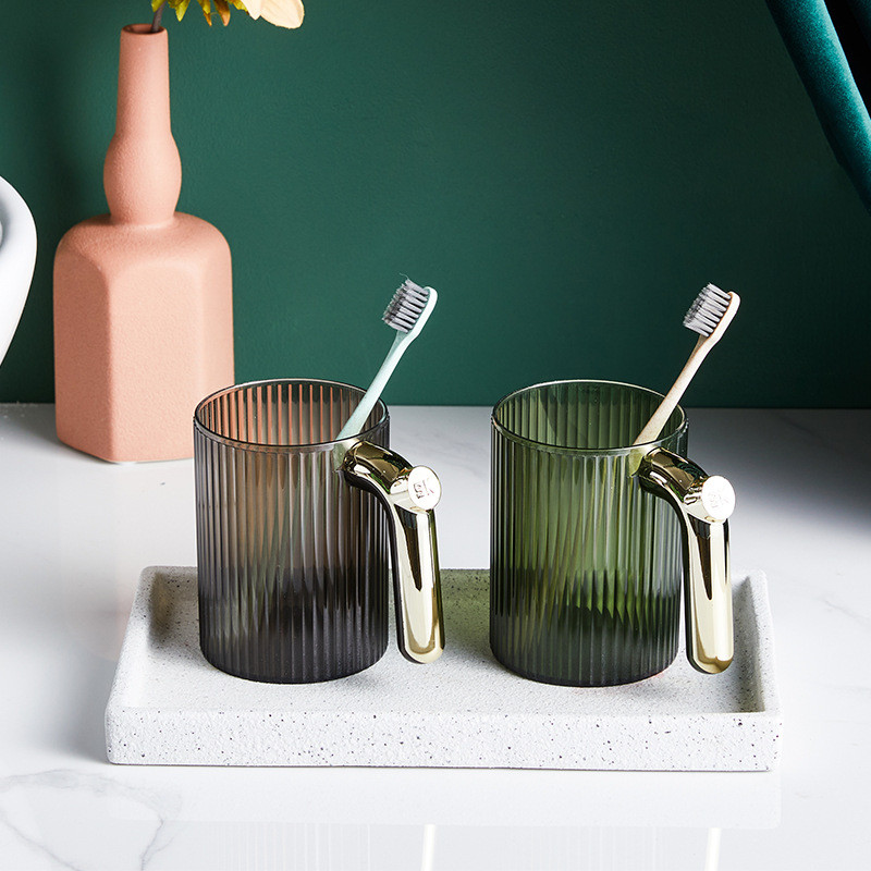 Plastična čaša za četkicu za zube Prugasta kupaonska čaša Čaša za mlijeko u kućanstvu Šalice za vodu za kupanje Kreativna vodica za ispiranje usta Šalica za grgljanje Šalica za četkanje