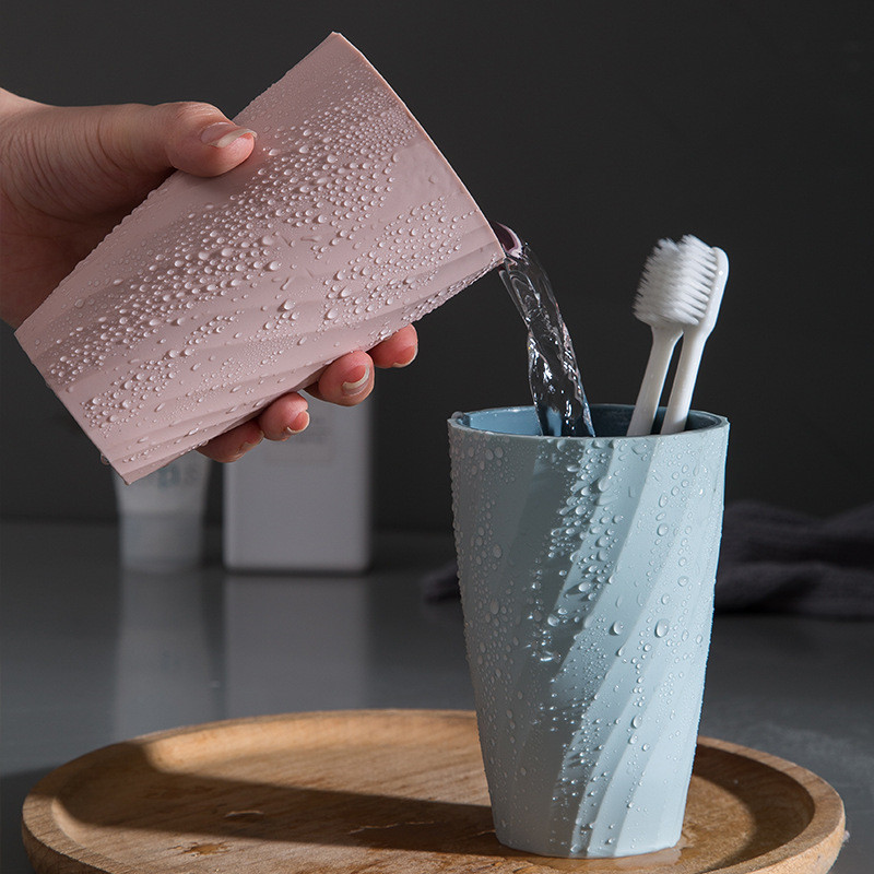 Čaša za ispiranje usta s navojem u 4 boje Kućne kupaonske čaše PP čaša za ispiranje usta Šalica za vodu Kućna putovanja Posuđe za piće Čaša za četkicu za zube