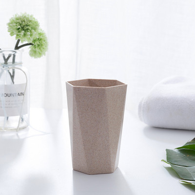 Mājsaimniecības pāris zobu suku krūzes Kviešu salmu mutes skalošanas līdzekļa uzglabāšanas organizators Ceļojumu pārnēsājama suku krūze Mājas vannas istabas rīki