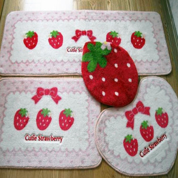 Δωρεάν αποστολή Κάλυμμα καθίσματος τουαλέτας Ειδικές μπάρες φράουλας σε σκόνη Μαξιλαράκι μανδύα μοκέτας Τέσσερα σετ σετ τουαλέτας Σετ μπάνιου Ματ