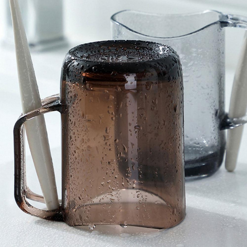 Korisna čašica za ispiranje usta Sigurna čašica za ispiranje usta u kućanstvu Visokog kapaciteta za držanje vode Proziran izgled Čašica za pranje zubi