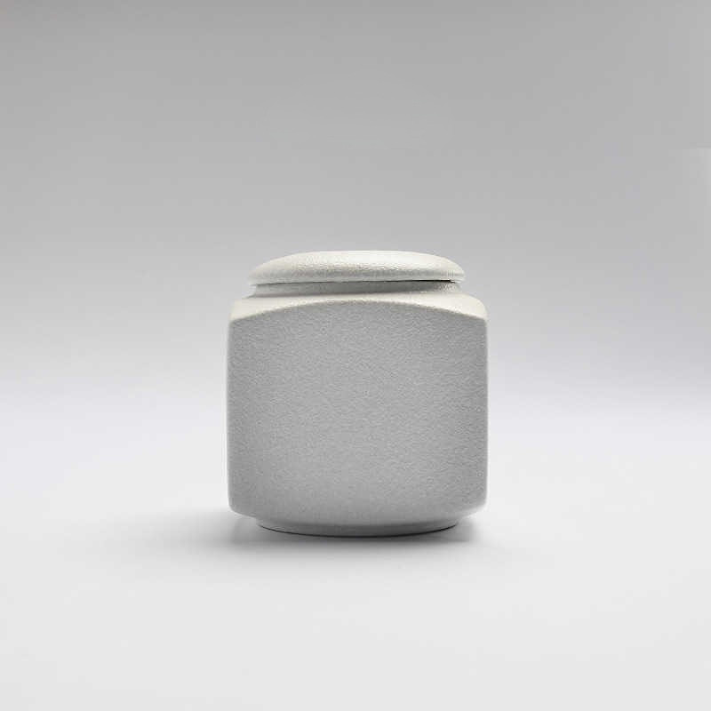 Crno/bijela posuda za pogrebni pepeo Urna za kremiranje ljudi Držač pepela za kućne ljubimce Keramičke urne za uspomenu Pepeo za prijatelje kovčeg Posuda za pohranu