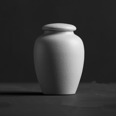 Keramikas mājdzīvnieku piemiņas suņu kaķu putnu urnas melnbaltas bēru urnas cilvēku konteiners pelnu kremēšanai mazo dzīvnieku kolumbārijs