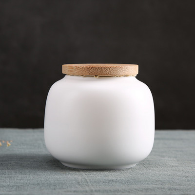 Vienkārša keramikas mājdzīvnieku urna japāņu stila suņu un kaķu mājdzīvnieku suvenīri augstas kvalitātes porcelāna māla lolojumdzīvnieku urna pelniem