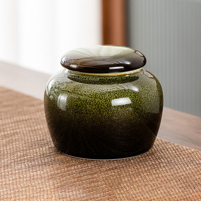 Krāsu mājdzīvnieku keramikas kārba piemiņas lolojumdzīvnieku urnas zīmoga pods Liels piemiņas zārks Porcelāna burka Mājdzīvnieku pelnu uzglabāšana Piemiņas apbedīšanas turētājs