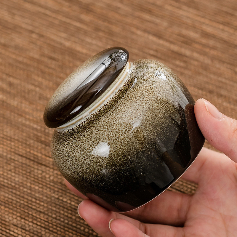 Krāsu mājdzīvnieku keramikas kārba piemiņas lolojumdzīvnieku urnas zīmoga pods Liels piemiņas zārks Porcelāna burka Mājdzīvnieku pelnu uzglabāšana Piemiņas apbedīšanas turētājs