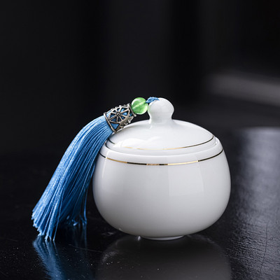 Porculanska urna za kućne ljubimce od bijelog žada Urna za mačku buldoga Urna za psa Urna od kosti izvrsna ručno oslikana urna Urna za kremiranje životinja