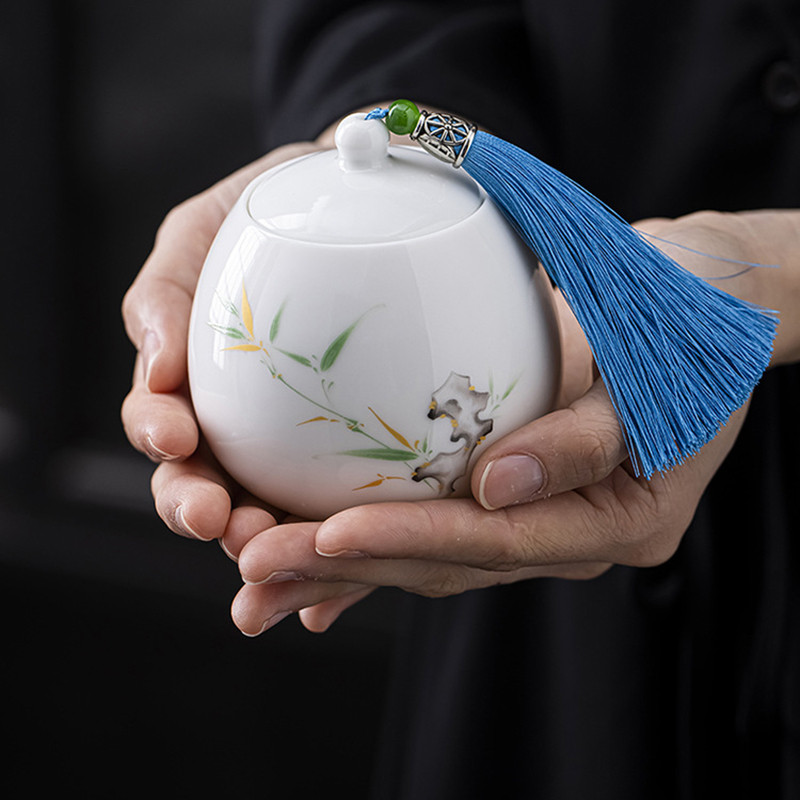 Porculanska urna za kućne ljubimce od bijelog žada Urna za mačku buldoga Urna za psa Urna od kosti izvrsna ručno oslikana urna Urna za kremiranje životinja