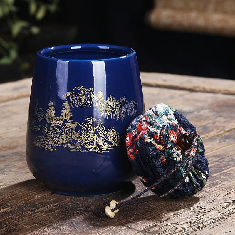 Urnos, gyvūnų kremavimas, pelenai, naminių gyvūnėlių urnos, šunų urnos, ryškiaspalviai keraminiai gyvūnų karstai, paminklai