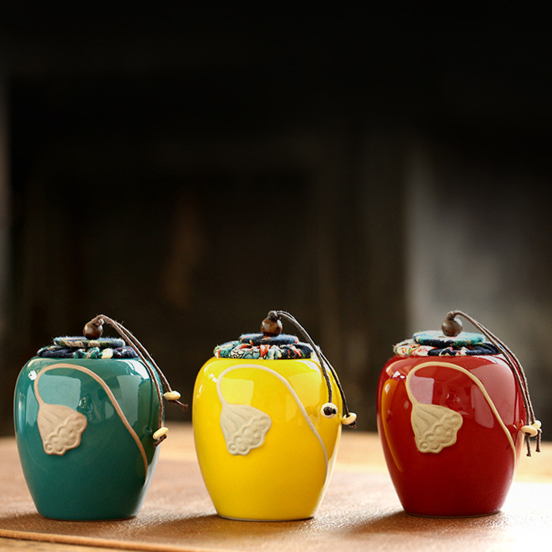Pet Urn Keramikas mini noslēgts konteiners Konteiners maziem un vidējiem dzīvniekiem, kaķiem, suņiem un putniem pelnu kremācijas suvenīram