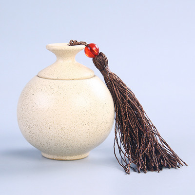 Urne za kućne ljubimce, životinjski pepeo, kremiranje, urne za mačke, urne za pse, keramički rukotvorini, suveniri sa životinjama