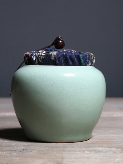 Naujiena 2022 m. Gyvūnų reikmenys Naminių gyvūnėlių urna Suvenyrai Porcelianiniai Stiklainiai Pelenai Laidotuvių kremavimas Karstai Katės ir Šuns Urna Paukščių Urna