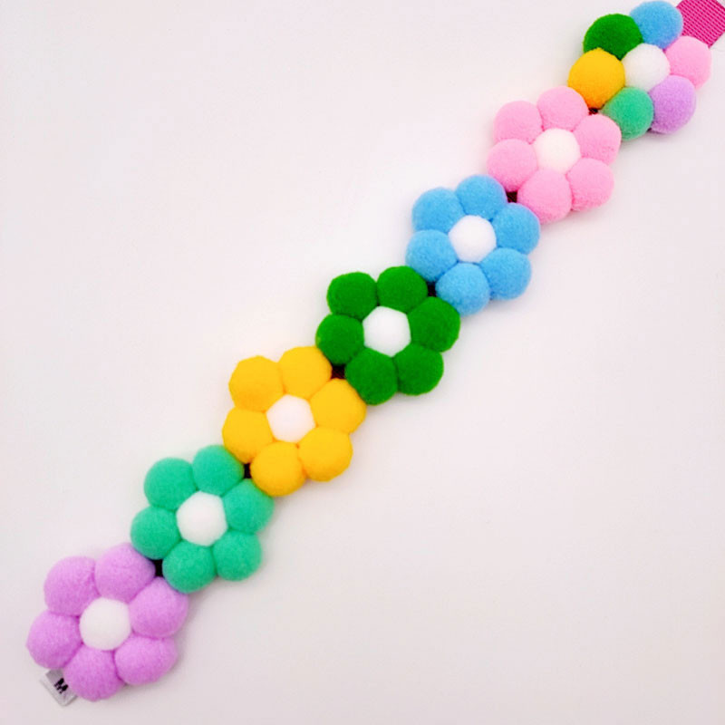 Varavīksnes krāsa Mājdzīvnieku suņu aksesuāri Kaklarota Apkakle Poliestera Ziedu Kaķu Rotaslietas Kakls Dekoratīvi Jaukas preces Suņiem Kucēnu Ķēdīte