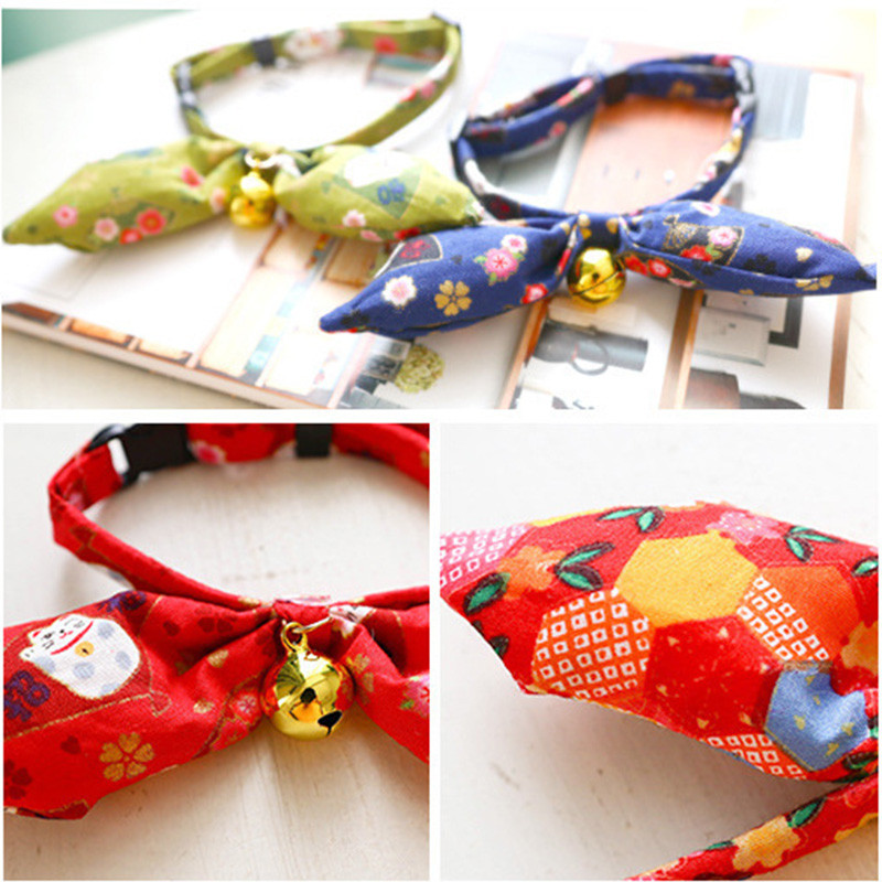 Japāņu modes mājdzīvnieku suņu kaklasiksnas liela tauriņa kaklasaites audums kaķa kakla aksesuāri gredzenu zvans pret pazaudēšanu regulējama kucēnu mājdzīvnieku kaklarota