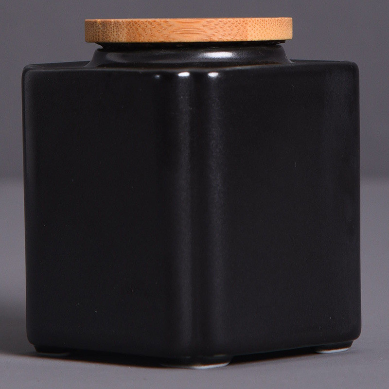 Keramikas piemiņas urnas Melnbalta bēru urna cilvēku kremēšanai mājdzīvnieku piemiņas turētājs Pelnu zārka zīmogs uzglabāšanas burka