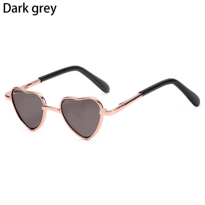 1PC Metalne sunčane naočale u obliku srca Modne sunčane naočale za kućne ljubimce za kućne ljubimce Mačje oči za mačke Mali pas Fotografije mačaka Rekviziti Slatke cool naočale za dotjerivanje