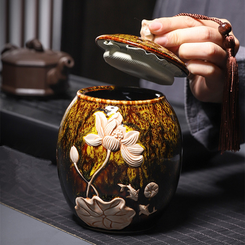 Keramika Gyvūnai, palaidoti urnose keraminiuose vazonuose arba bario nišose