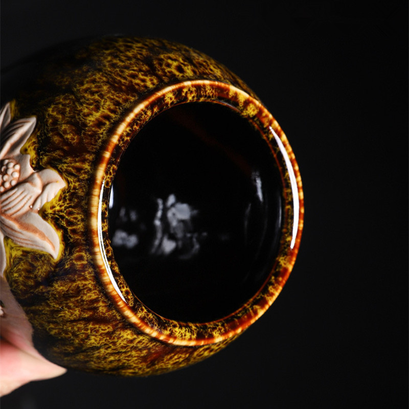 Keramika Gyvūnai, palaidoti urnose keraminiuose vazonuose arba bario nišose