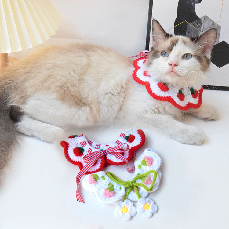 Potrepštine za kućne ljubimce Jesen Zima Oprsnica Uzorak jagoda Ogrlica za kućne ljubimce Vuna Ručno pleteni mačji šal Dekoracija Dodaci za mačke Predmeti za kućne ljubimce