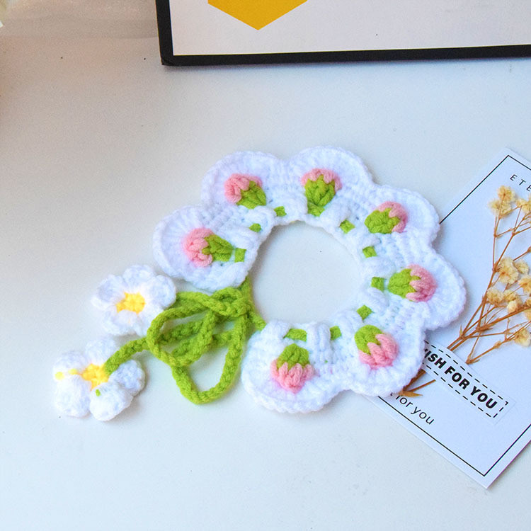 Potrepštine za kućne ljubimce Jesen Zima Oprsnica Uzorak jagoda Ogrlica za kućne ljubimce Vuna Ručno pleteni mačji šal Dekoracija Dodaci za mačke Predmeti za kućne ljubimce