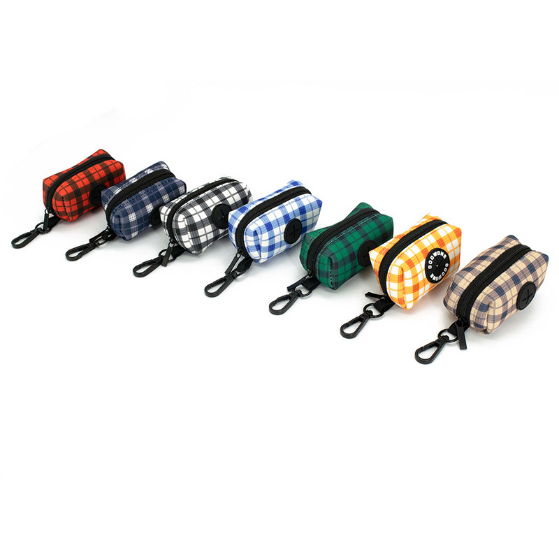 Collarlogo koera kakakoti jaoturi hoidja jalutusrihma kinnitus Protable Grid Print Lemmikloomajäätmete kakakoti jaotur õues viibimiseks