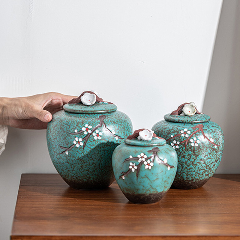 Memorijalna urna Memorijalna urna Pogrebna urna Urne za kremiranje Pepeo Prikaz grobne urne kod kuće u niši u Columbariumu