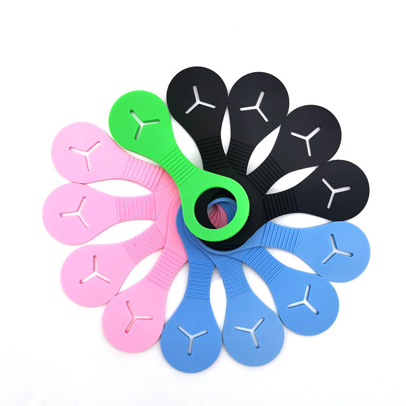 Mājdzīvnieku izkārnījumu maisiņu dozators Suņu izstrādājumi Perros Chien kakas maisu turētājs Mascotas atkritumu maisu saspraude Brīvroku klipsi tīrīšana mājdzīvnieku preces