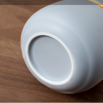 Тип устройство кръгъл отворен капак вътрешна нетъкана нишка може да постави домашен любимец лилава керамична урна