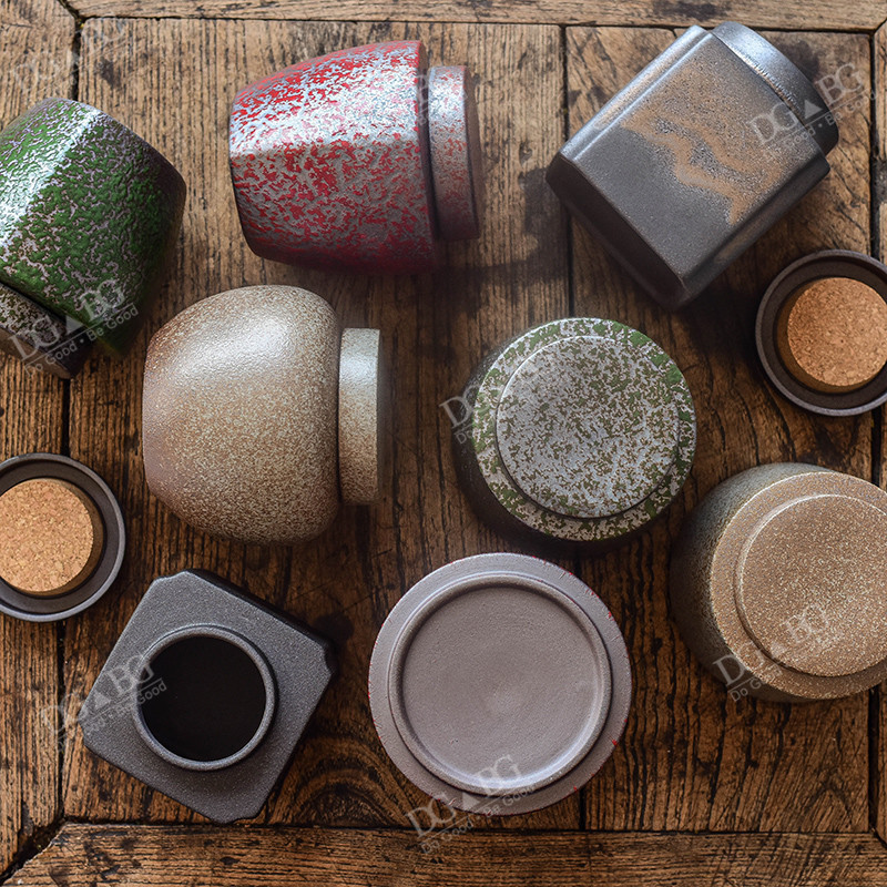 Urne Mini pogrebna keramika Zapečaćena urna od pepela Kremiranje za držače ljudskog pepela Uspomena za uspomenu na male kućne ljubimce Suveniri Poklon po narudžbi