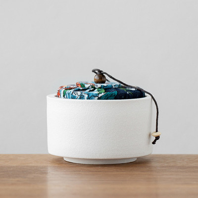 Melns/balts apbedīšanas pelnu burkas urna cilvēku kremēšanai mājdzīvnieku pelnu turētājs keramikas piemiņai Palu pelni zārka zīmogs uzglabāšanas burka